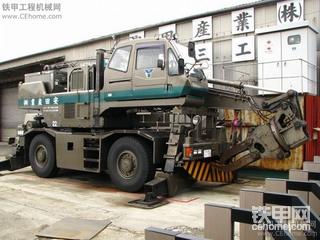特殊輪呔式夾機