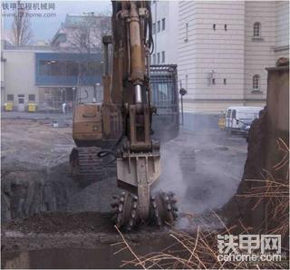 TEREX 液压铣挖机 组图