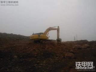 小动物之座驾—小松PC300-7