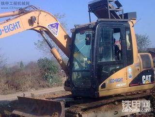 一天的工作：我的卡特挖机