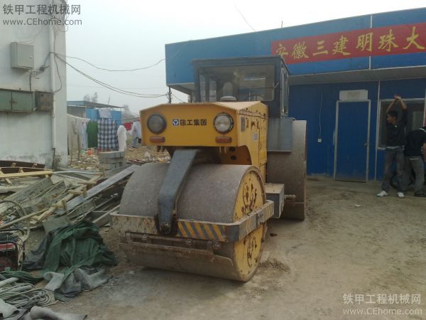 徐工壓路機