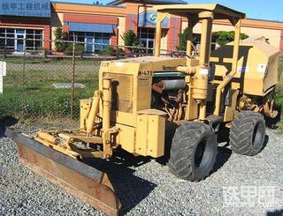 不知道是四轮子还是俩头忙~