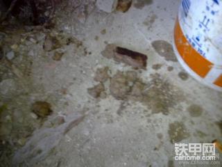 郁闷啊!!!油箱让人给整了