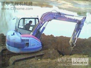 哎 開的垃圾機子啊