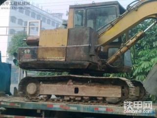 老家伙小松PC60挖掘机