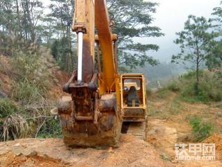 细拍40年经典小松1型