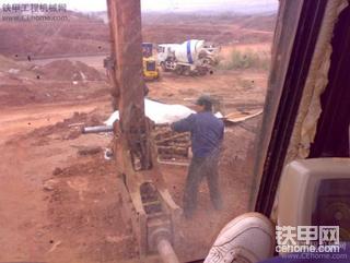 如何使挖掘机炮机保持最佳状态