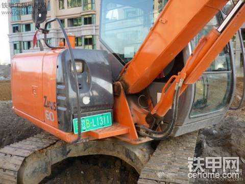 挖掘機(jī)也要 牌