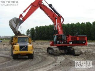 彪悍的挖掘机们 国外的挖掘机