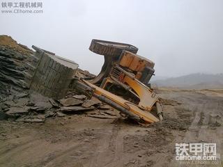 唉~~500小时的全新三一翻了！