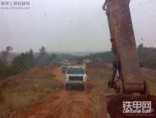 工地全貌随便照的