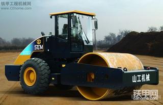 卡特-山工 18T 20T 22T  压路机接受预定