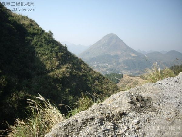 天曠山高