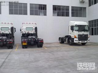 我家的高顶日野换变速箱