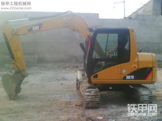 又添新车了好羡慕啊:卡特307C