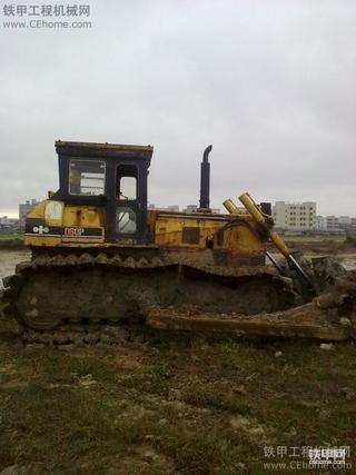 下雨天，拍下我的小松推土机！