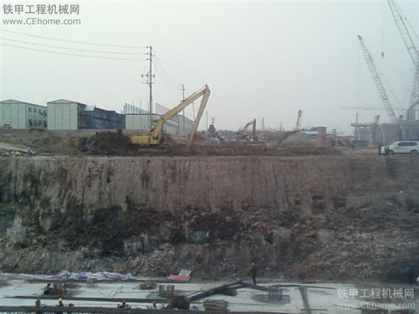 廣州新客車站工地