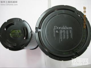 从铁甲订购的久保田空气滤芯（唐纳森）