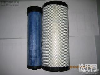 从铁甲订购的久保田空气滤芯（唐纳森）