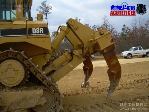 CAT D8R推土機 有要的嗎？