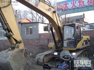 出售卡特挖掘机