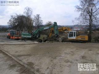 各种各样的利勃海尔机器~~多图