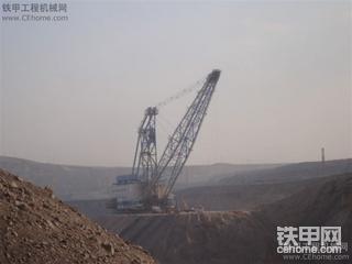 亚洲最大的吊斗铲