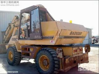 我也来发点奇特的挖掘机~！