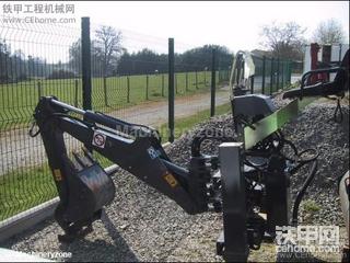 来看看法国佬的挖掘机！~极品~！