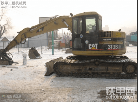 CAT 313B   值幾個大洋？