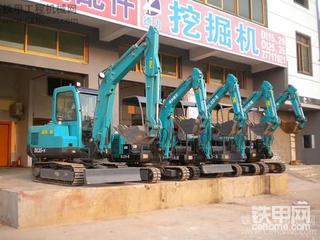 深圳德力挖掘机