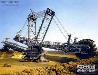 火星来客：超大型挖掘机