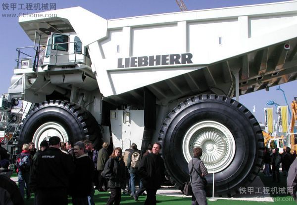 Liebherr T282