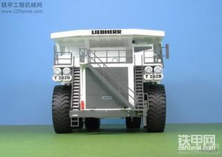 利勃海尔卡车模型