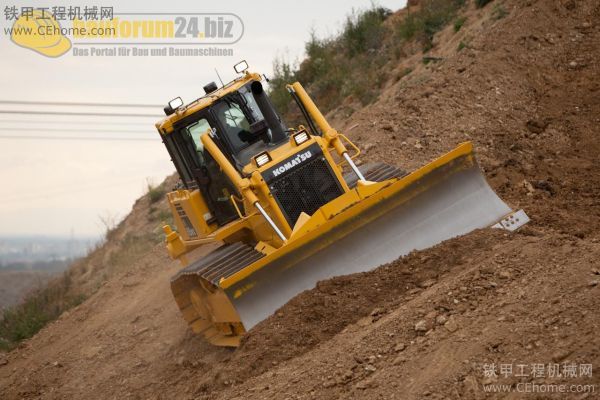 Bauma2010 KomatsuD65跨入-16時代