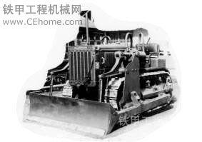 小松也造拖拉机