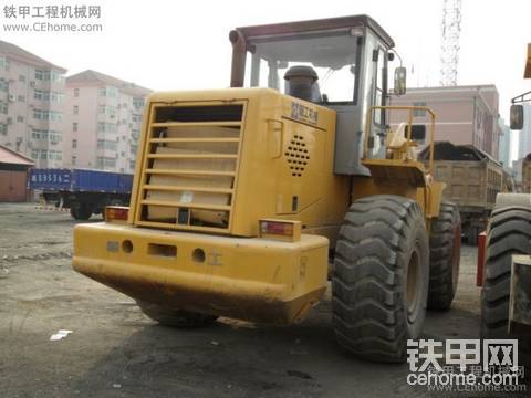裝了破碎錘的廈工９５５Ⅱ裝載機