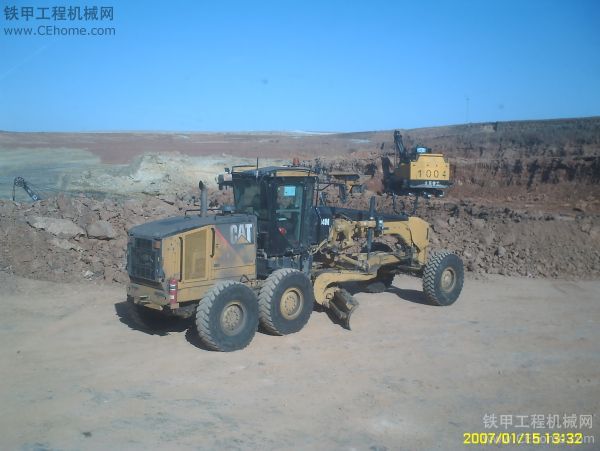 我也來曬個 平地機 14M