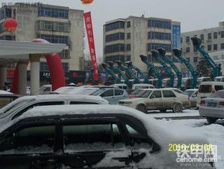 2010年山河智能挖掘机虎啸行动