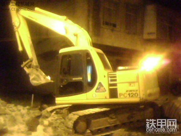 干到深夜了！
