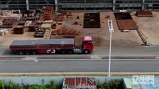 震撼！三一巨型工厂的大型挖掘机制造现场